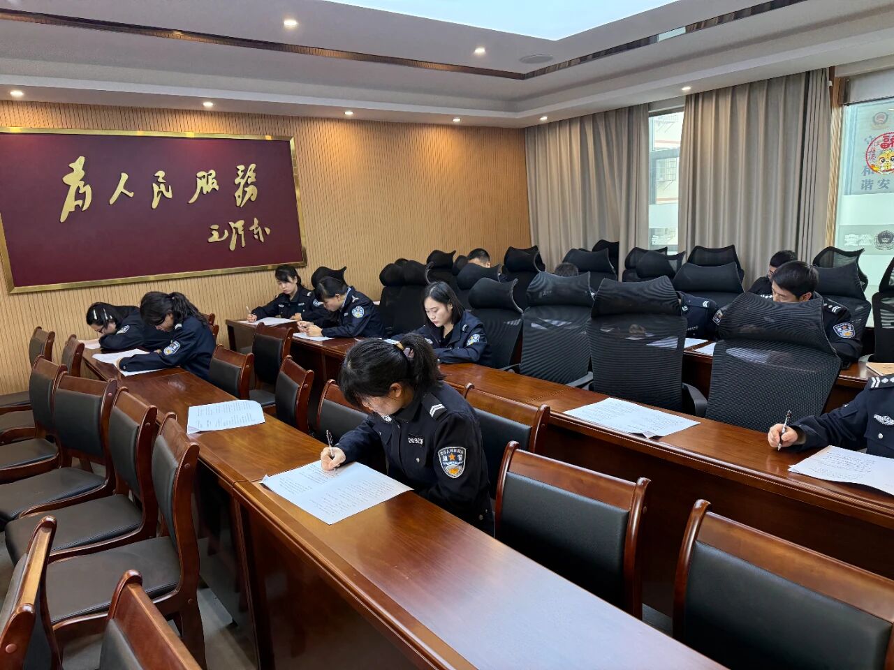 微信图片_2025-11-11_100501_223