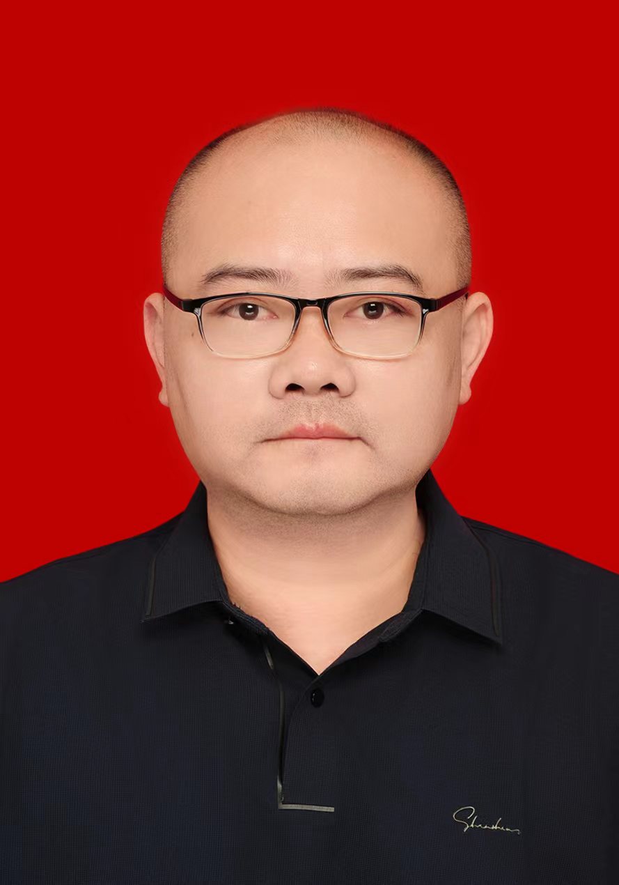 邓品立