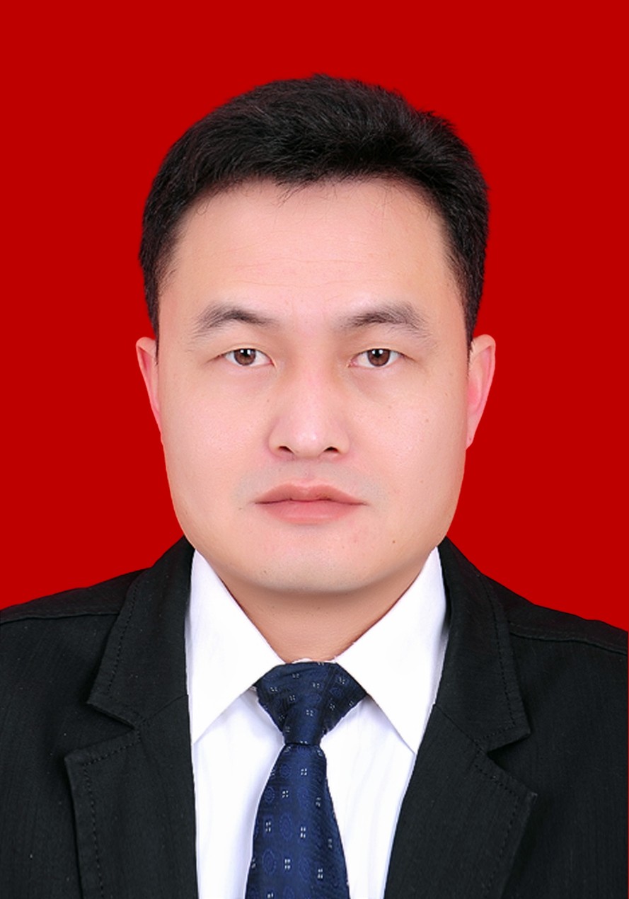 肖志华