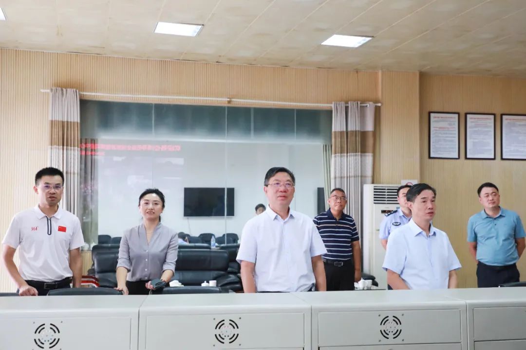 刘浪检查农历八月初一旅游组织安保工作